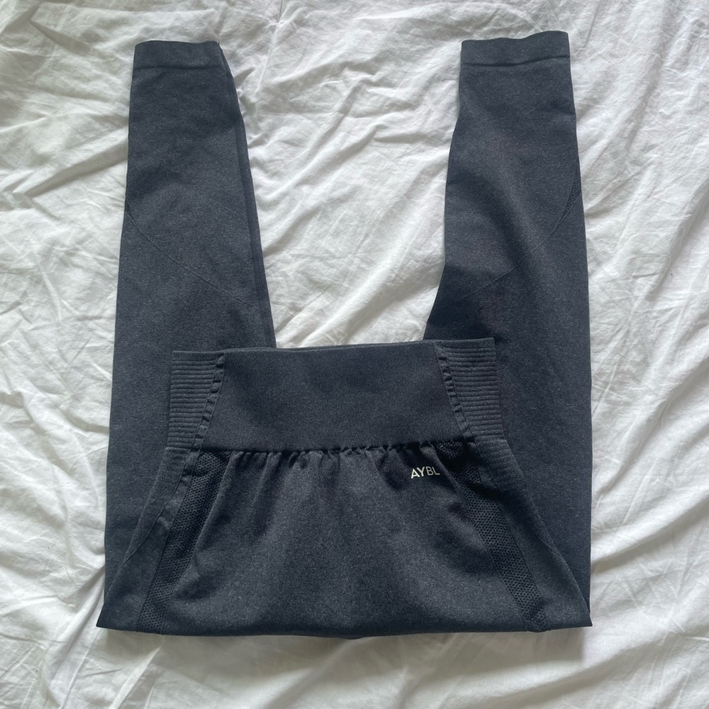 AYBL Dark Grey High Waisted Seamless Leggings (Large)